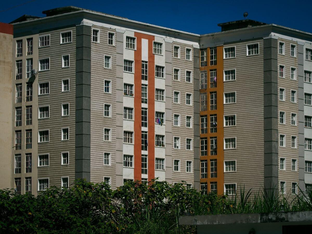 Kapıcıya İkaz (Hurda Toplama ve Satma)